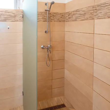 Appartamento With Piano Keszthely