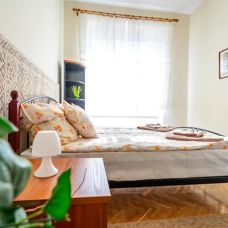 With Piano Keszthely