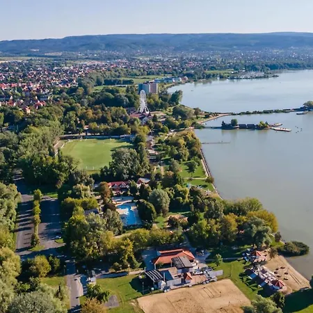 With Piano Keszthely